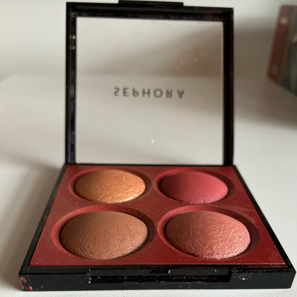 Sephora Collection - Microsmooth multitasking Baked Face Palette - Captivate